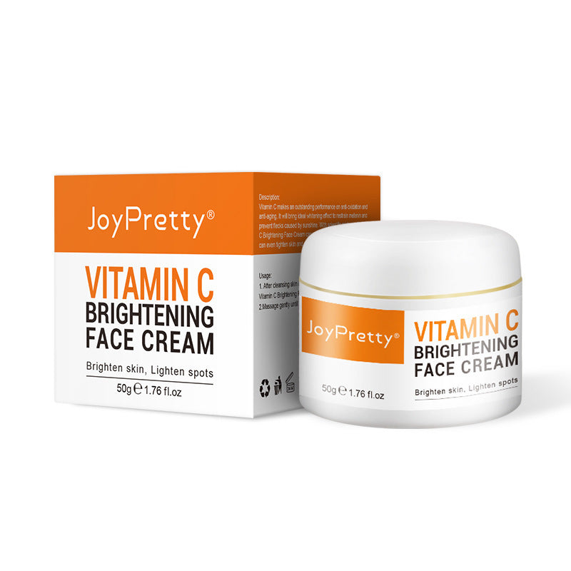 Hydrating and moisturizing Vitamin C face cream